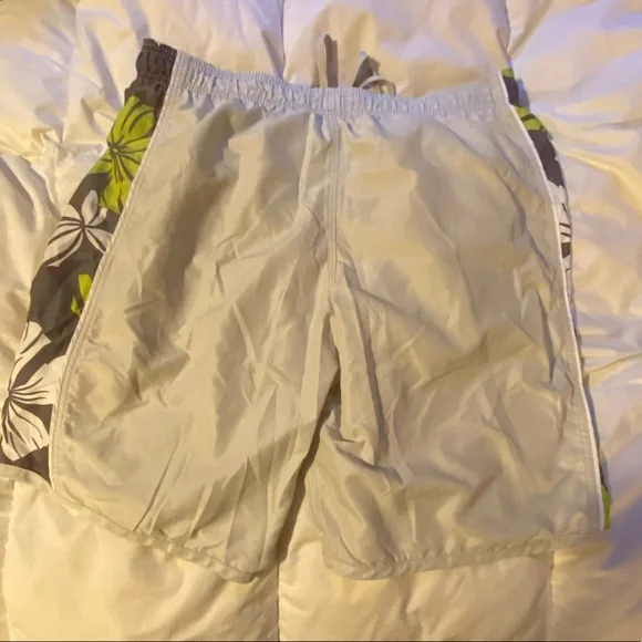 Speedo Swim Trunks - Picture 3 of 5